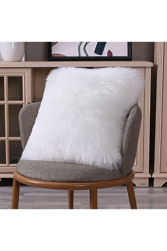 45*45cm Fluffy Faux Wool White Cushion Cover