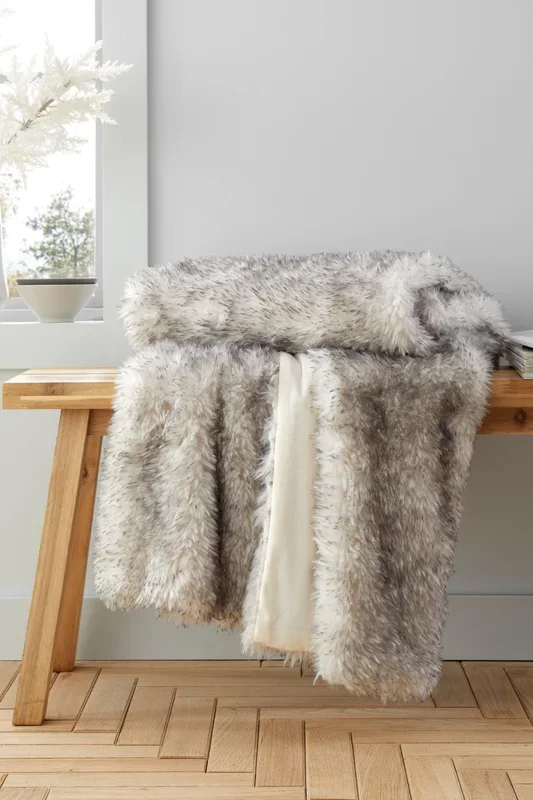 ‘Arctic Fox’ Cosy Faux Fur Blanket Throw
