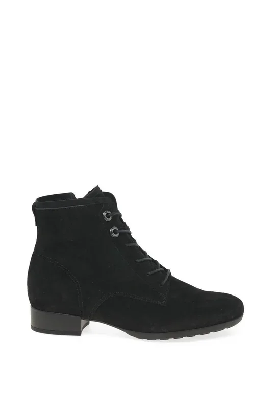 ‘Boat’ Ankle Boots