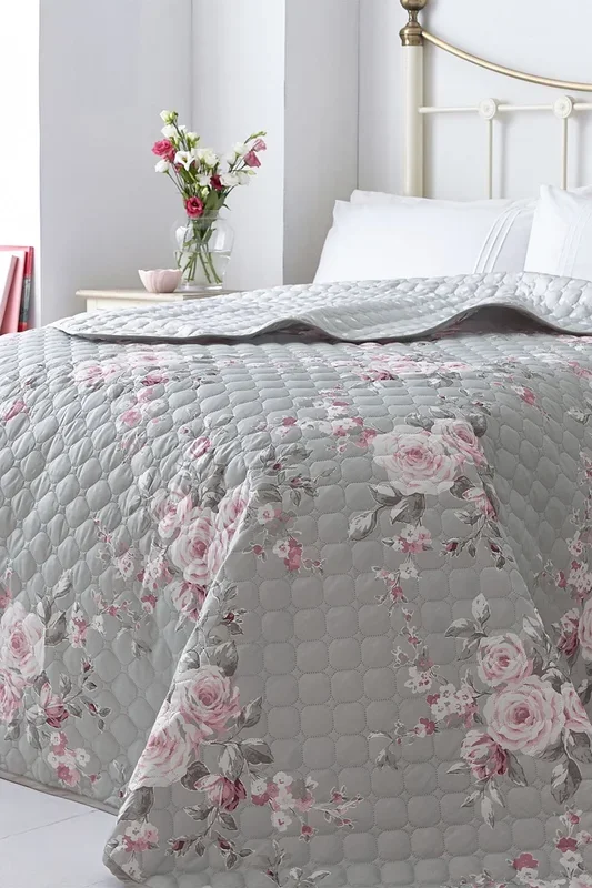 ‘Canterbury Floral’ Bedspread