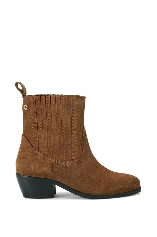 ‘Dolly Western’ Suede Boots