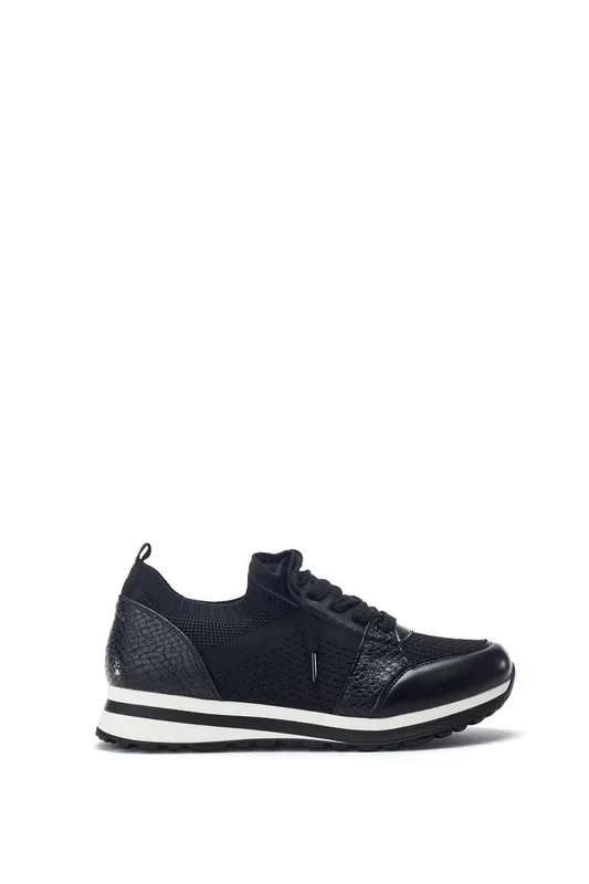 ‘Dreya’ Porvair Trainers