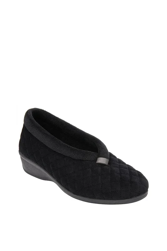 ‘Eadie’ Wedge Slip-On Slippers