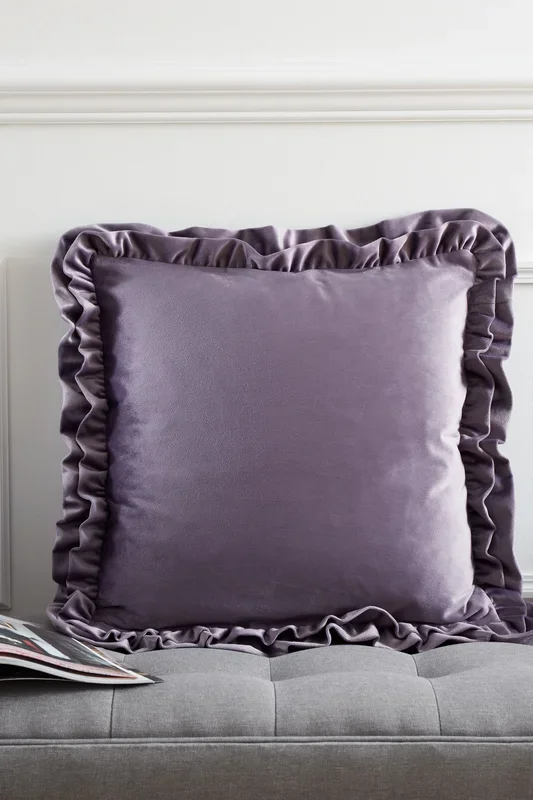 ‘So Soft Velvet’ Double Frill Cushion