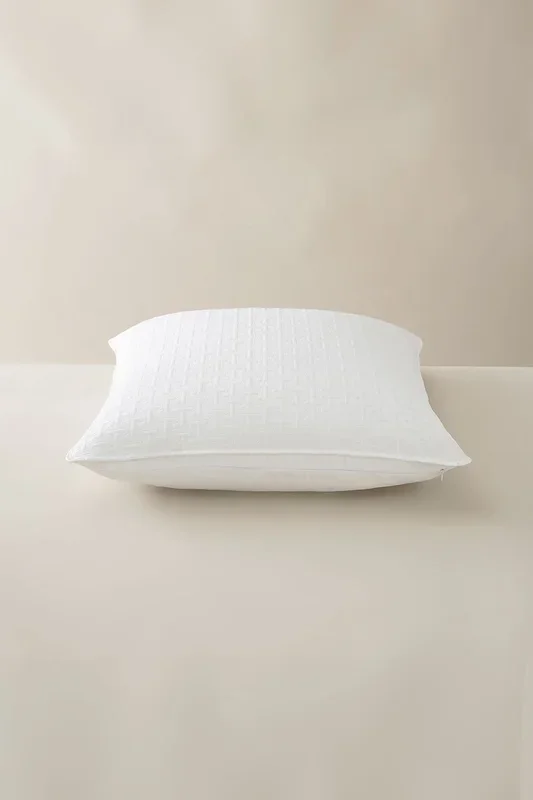 ‘T Quilted’ Pillow Sham