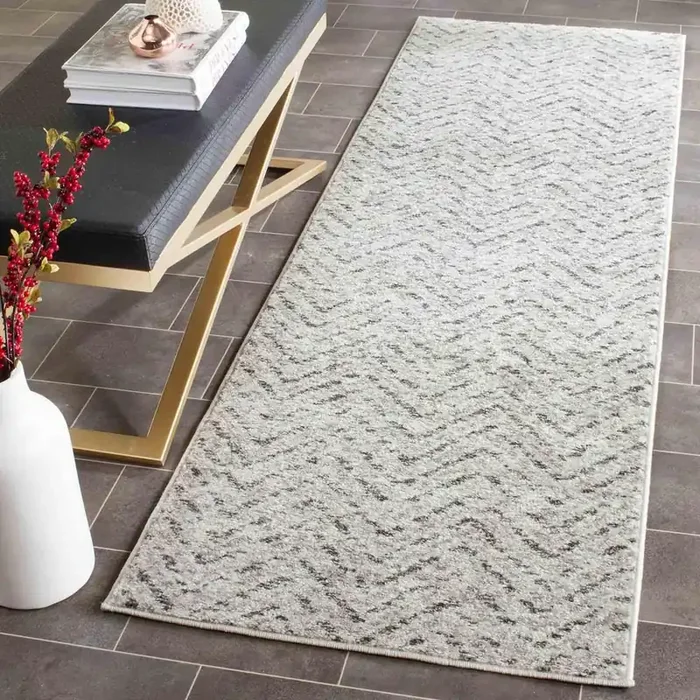Adirondack, IVORY / CHARCOAL, 2‘-6″ X 12‘, Area Rug, ADR104N-212