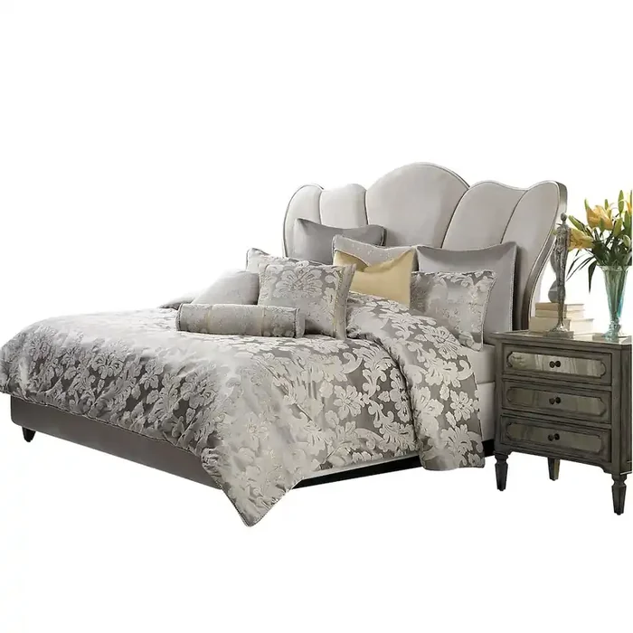 Assisi 10-Piece King Comforter Set – Platinum