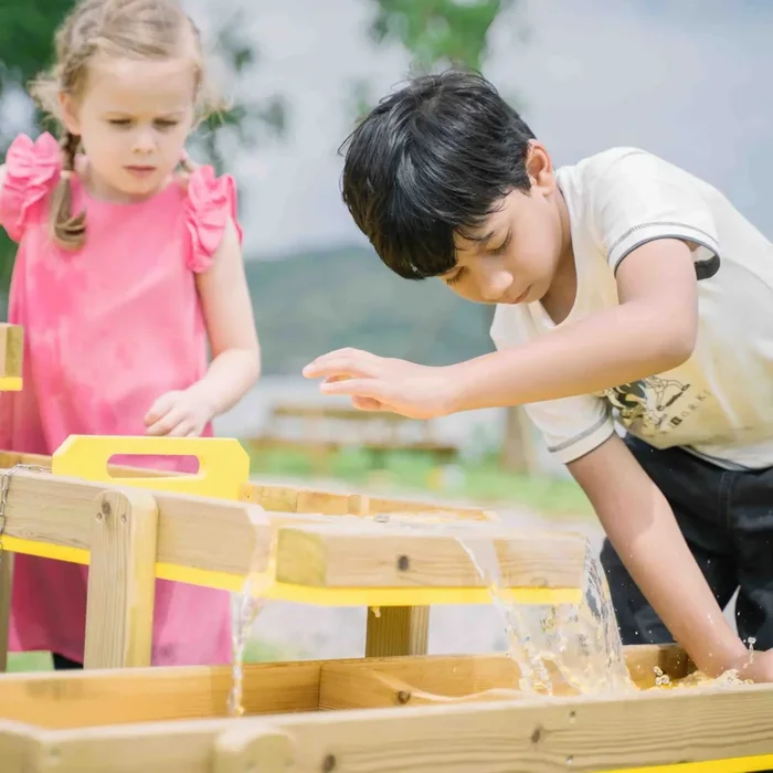 Discovery Water Play Set – Multi-Level Wooden Structure | STEM Learning CLASSIC WORLD