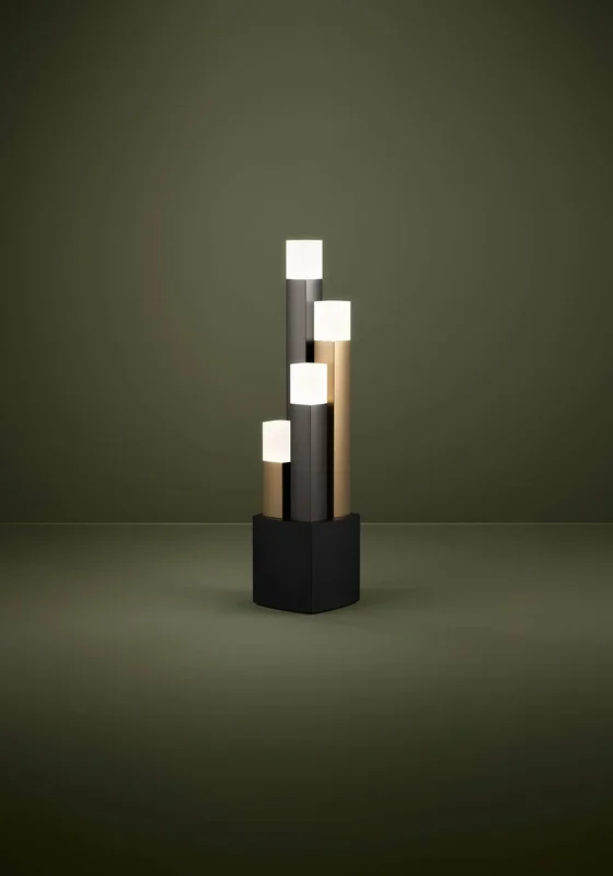 ESTANTERIOS Table Light