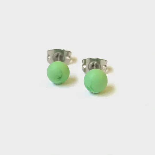 Frosted Leaf Green Mini Stud Earrings