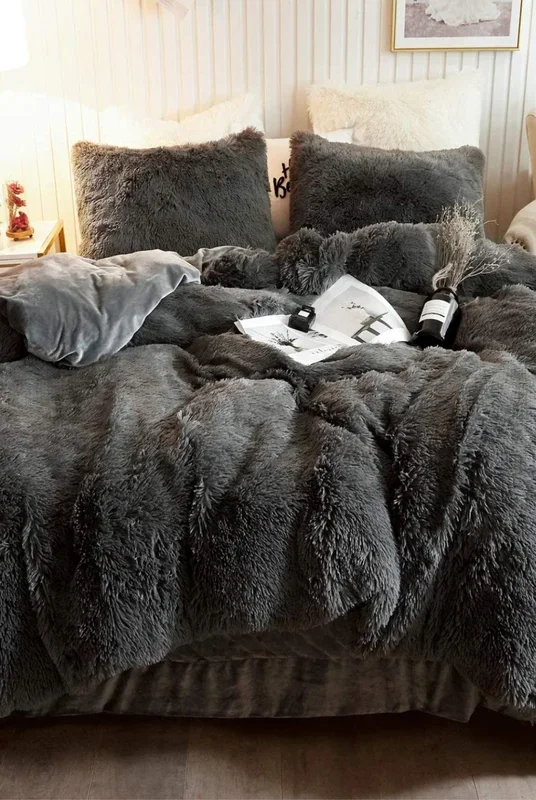 Grey Faux Fur Duvet Cover Set