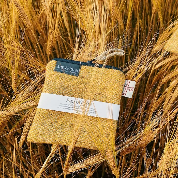 Landscape Harris Tweed® Medium Purse