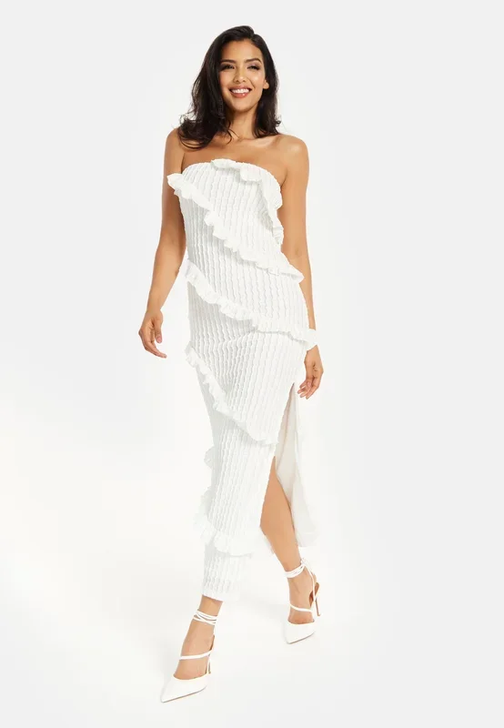 Liquorish Diagonal Friled Slit Detail Jersey Dress In White