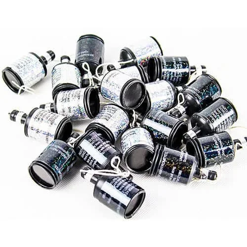 Party Poppers Black & Silver 20 Pack