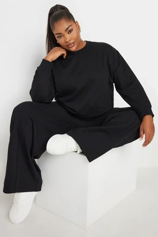 Sweatshirt & Wide Leg Jogger Set