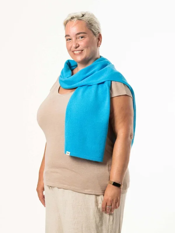 The Narrow Scarf