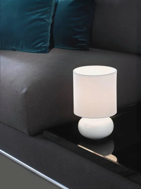 Trondio White Ceramic Modern Table Lamp