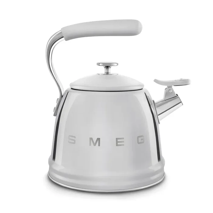 Whistling Kettle in Stainless