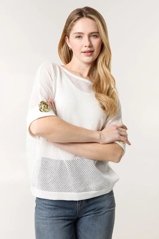 White Crochet Gold Flower Brooch Detailed Top